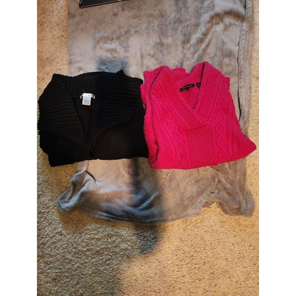 Lot 2 Womens Knit Sweaters Large Jeanne Pierre Pink Cable WD-NY Black Cardigan